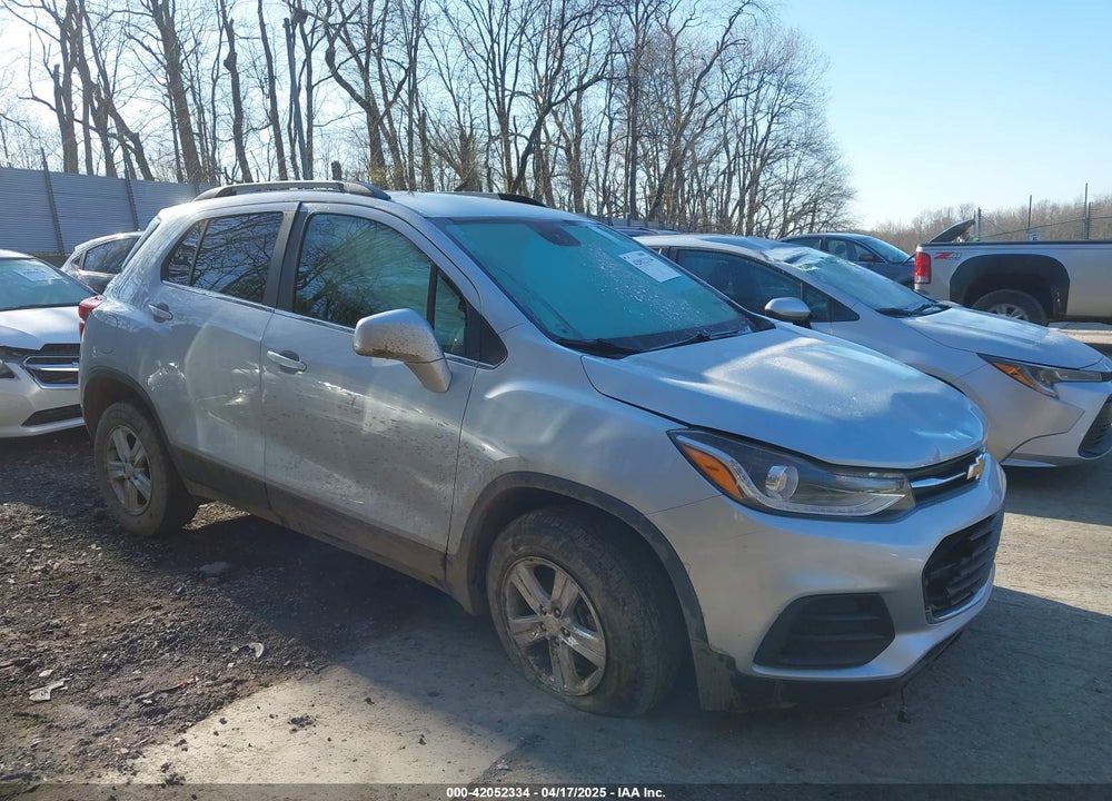 2018 CHEVROLET TRAX LT VIN: 3GNCJPSB4JL261158