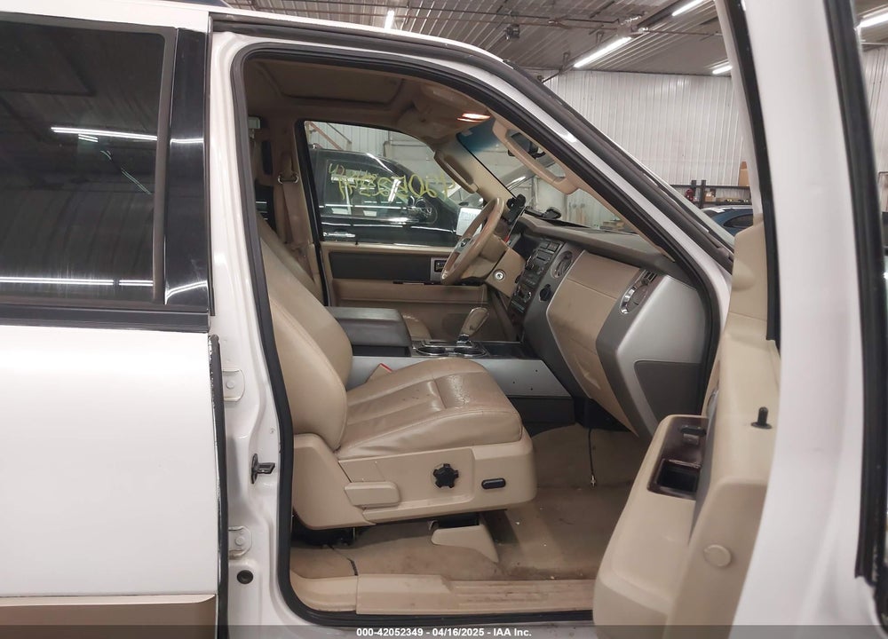 2011 FORD EXPEDITION XLT VIN: 1FMJU1J54BEF43443