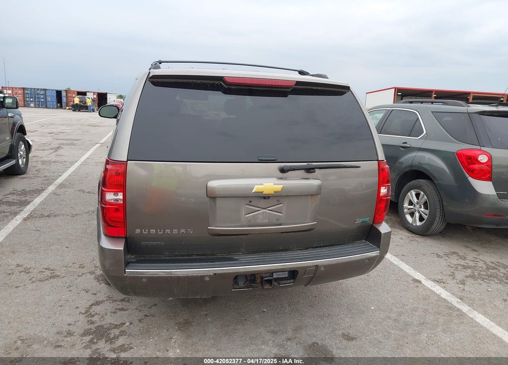 2011 CHEVROLET SUBURBAN 1500 LTZ VIN: 1GNSKKE32BR197356