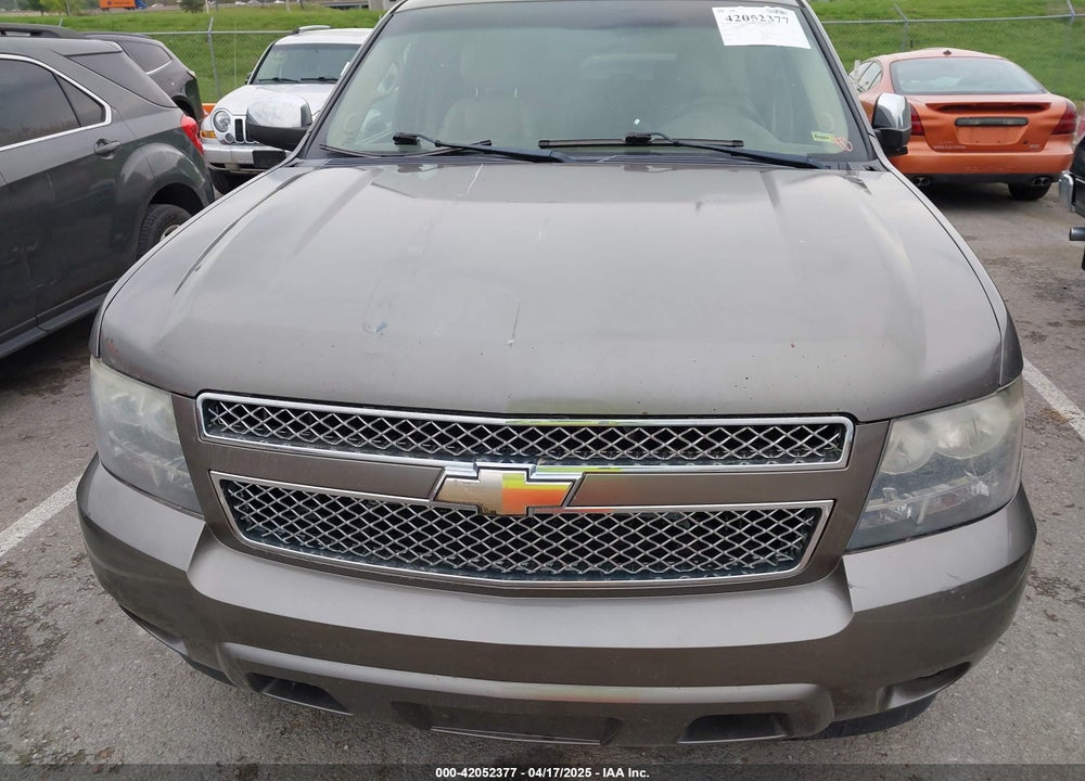 2011 CHEVROLET SUBURBAN 1500 LTZ VIN: 1GNSKKE32BR197356