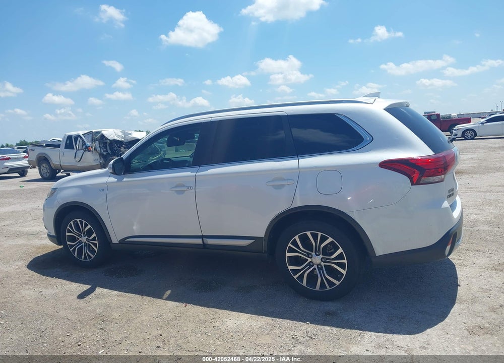 2017 MITSUBISHI OUTLANDER VIN: JA4JZ4AX1HZ023740