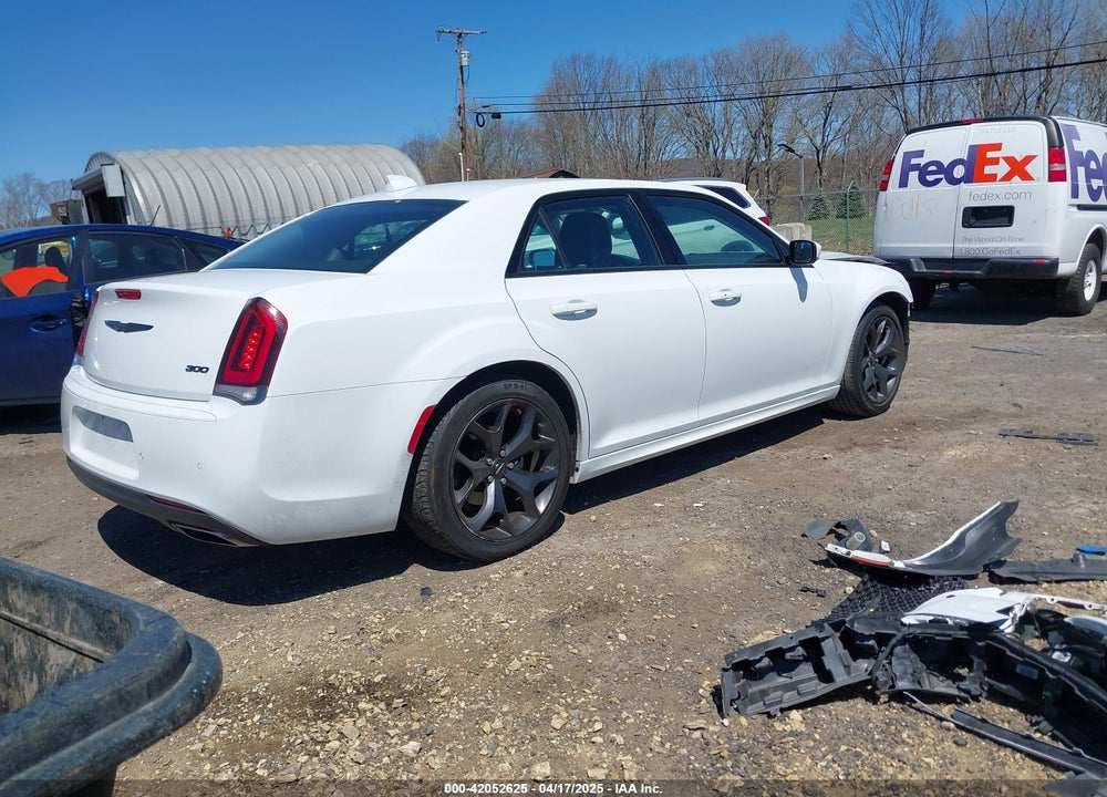 2021 CHRYSLER 300 VIN: 2C3CCAAG6MH680062
