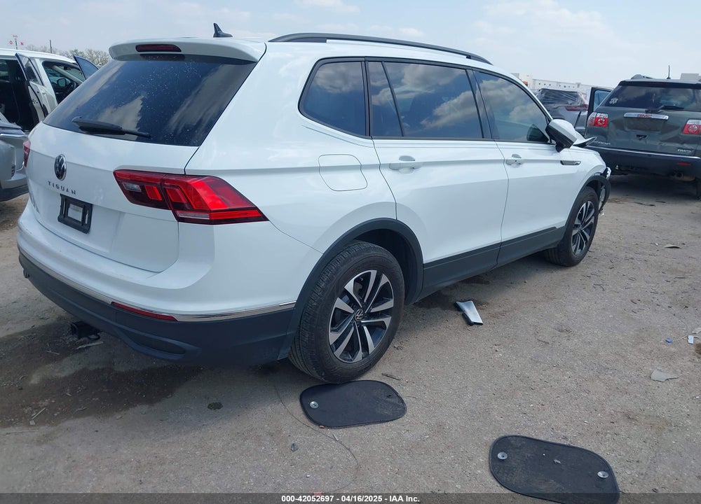2024 VOLKSWAGEN TIGUAN S VIN: 3VVRB7AXXRM105923