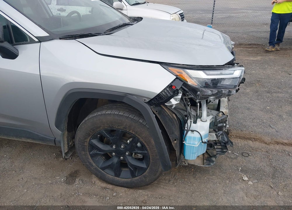 2024 TOYOTA RAV4 LE VIN: 2T3H1RFVXRW311631