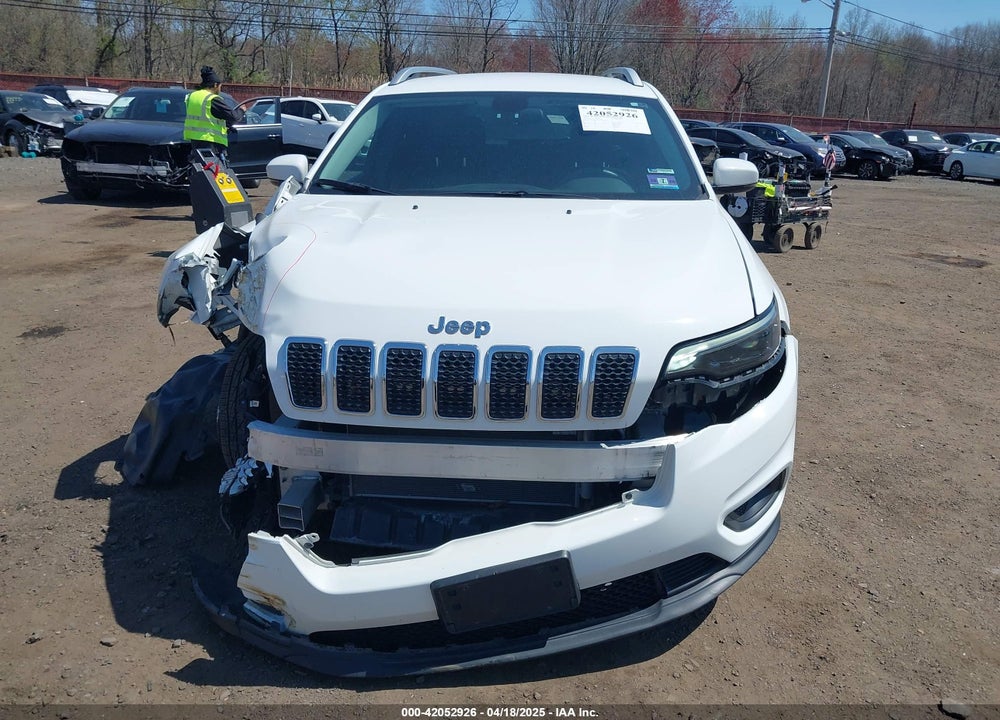 2019 JEEP CHEROKEE LATITUDE PLUS 4X4 VIN: 1C4PJMLXXKD107760