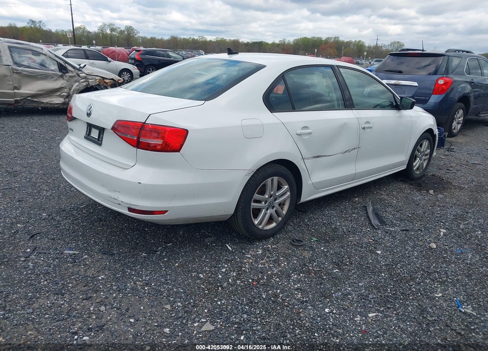 2015 VOLKSWAGEN JETTA VIN: 3VW2K7AJ8FM222629