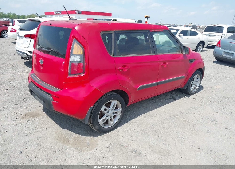 2011 KIA SOUL VIN: KNDJT2A2XB7288935