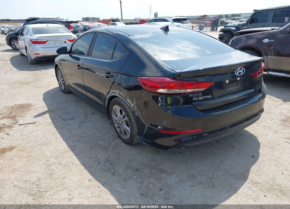 2018 HYUNDAI ELANTRA VIN: KMHD84LF6JU543070