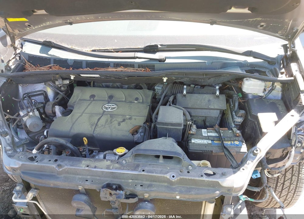 2011 TOYOTA SIENNA VIN: 5TDKK3DC3BS112980