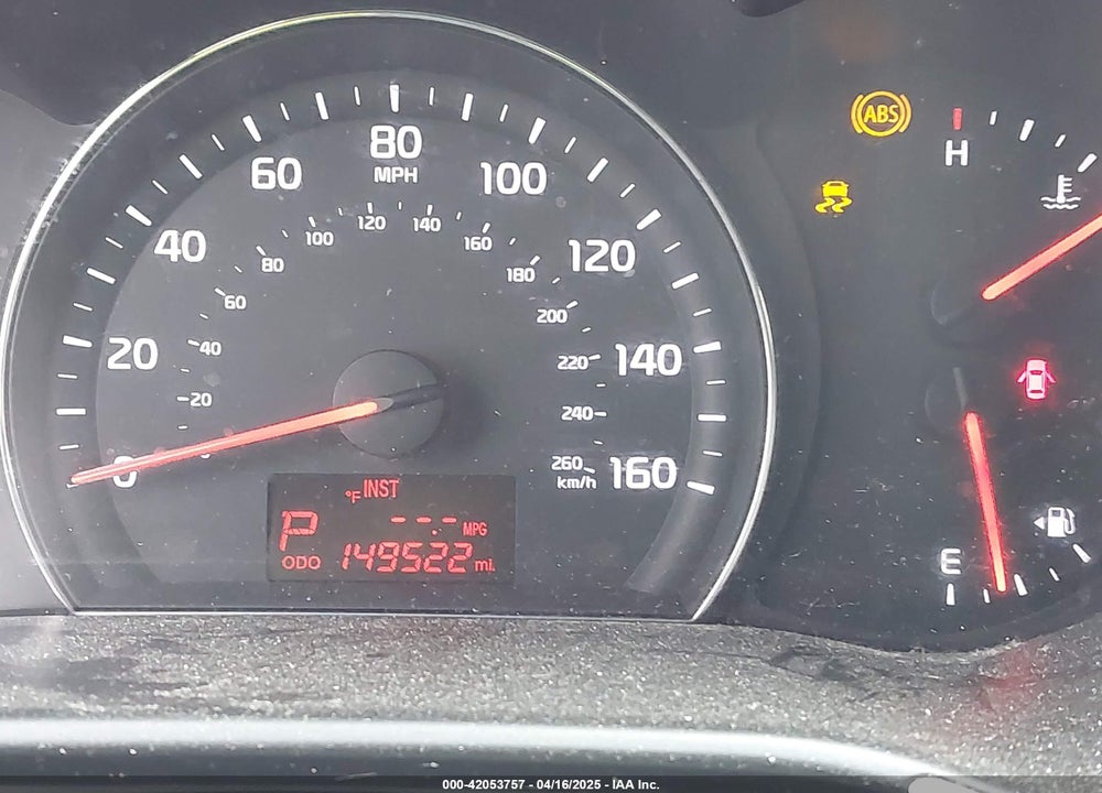 2015 KIA SORENTO VIN: 5XYKTCA67FG655165