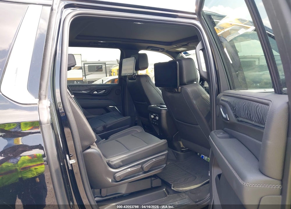 2023 GMC YUKON XL 4WD DENALI VIN: 1GKS2JKL4PR312719