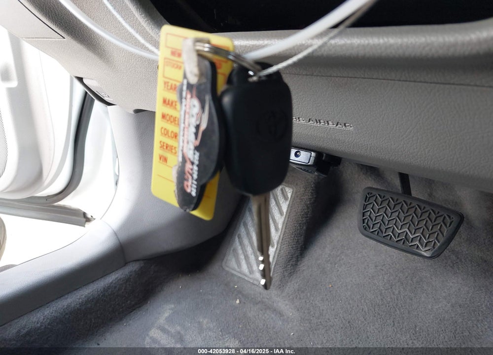 2017 TOYOTA CAMRY LE VIN: 4T1BF1FK0HU733302