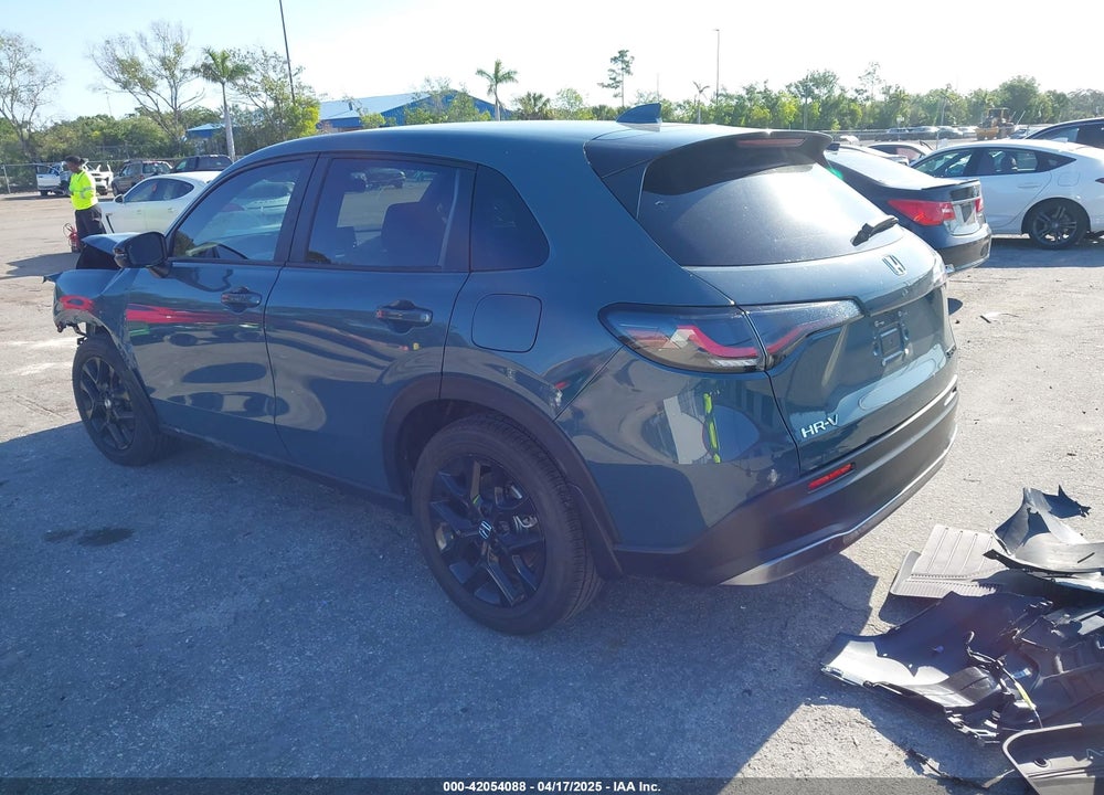 2025 HONDA HR-V VIN: 3CZRZ1H56SM726586