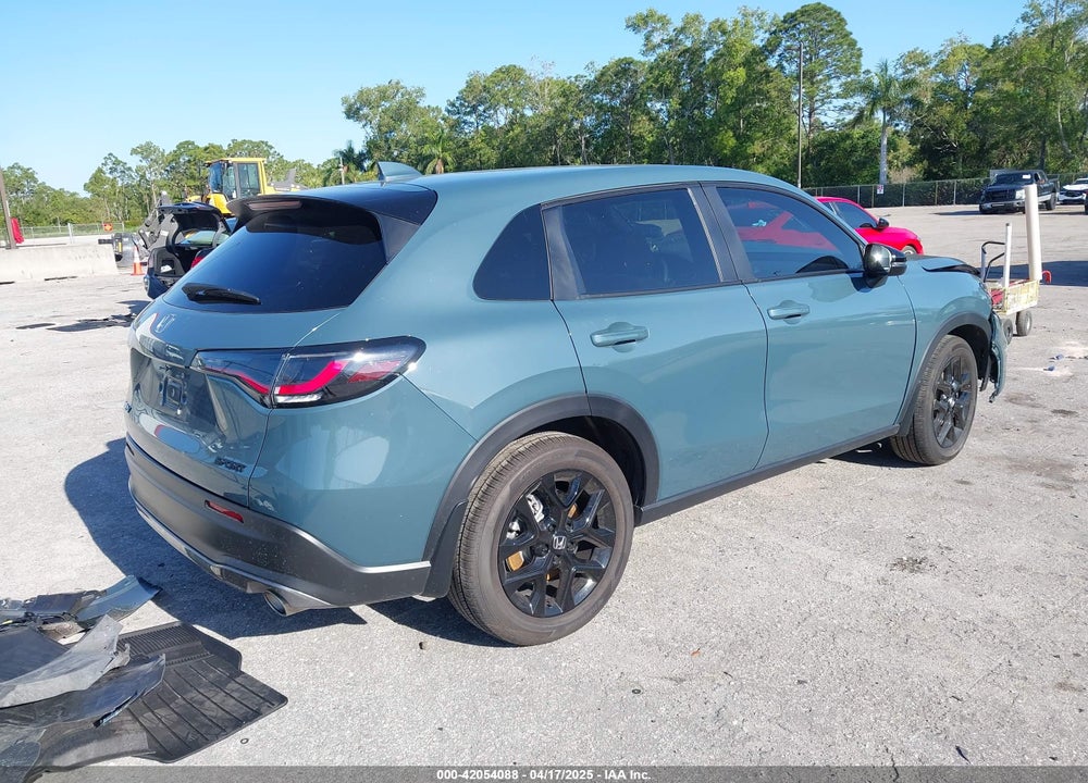 2025 HONDA HR-V VIN: 3CZRZ1H56SM726586