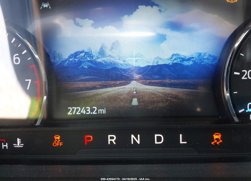2023 FORD EXPLORER XLT VIN: 1FMSK8DH9PGA13716