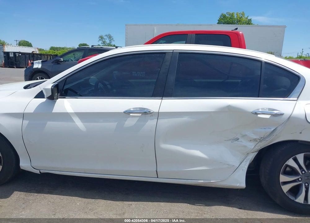 2014 HONDA ACCORD VIN: 1HGCR2F34EA032548