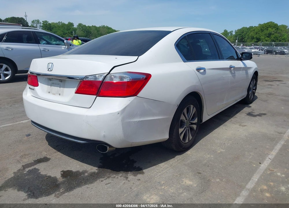 2014 HONDA ACCORD VIN: 1HGCR2F34EA032548