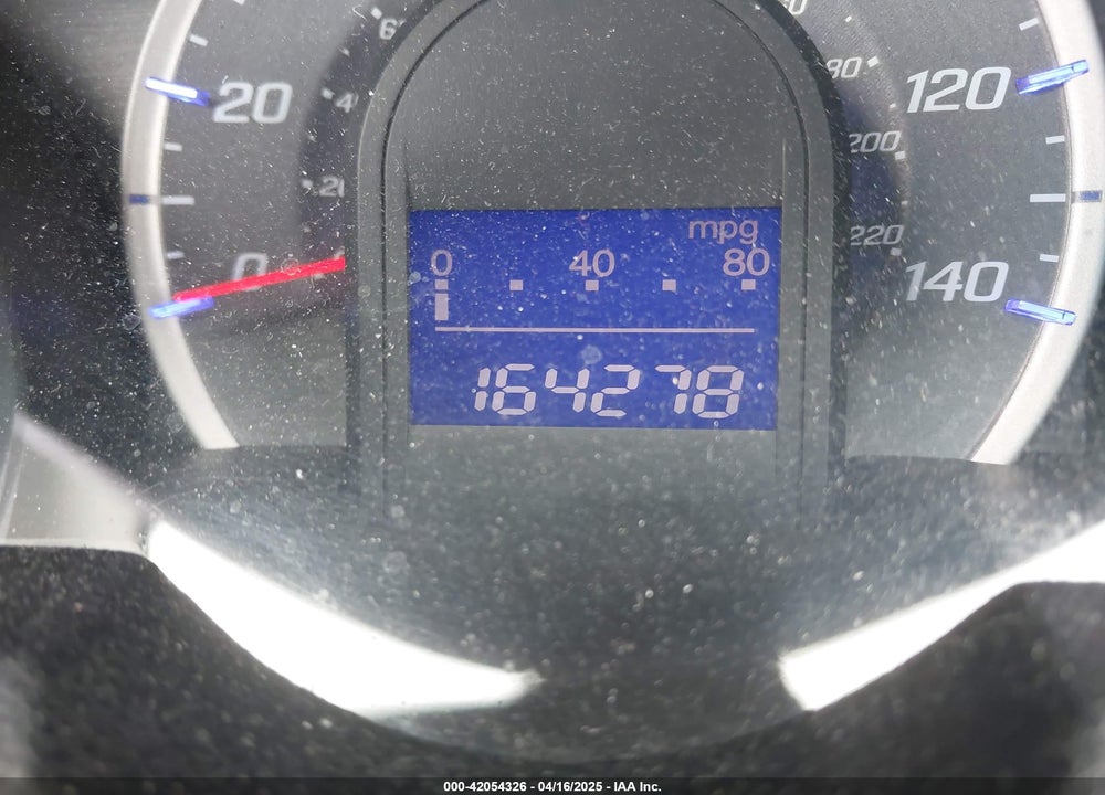 2013 HONDA FIT VIN: JHMGE8H69DC049353