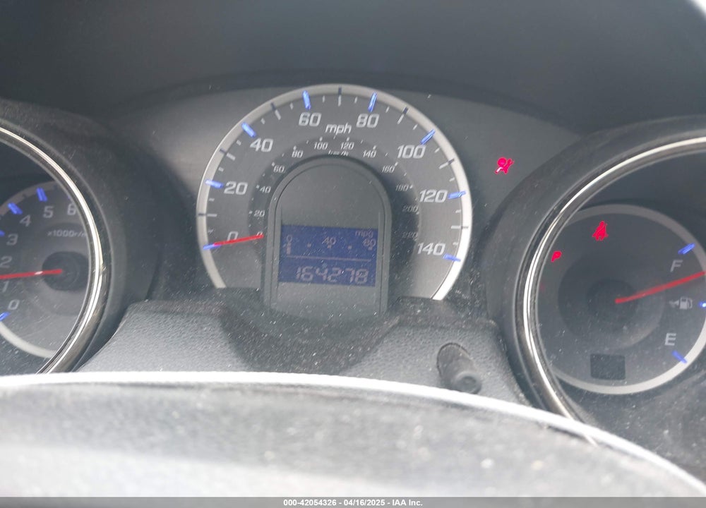2013 HONDA FIT VIN: JHMGE8H69DC049353