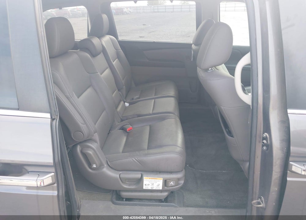 2016 HONDA ODYSSEY VIN: 5FNRL5H6XGB003505