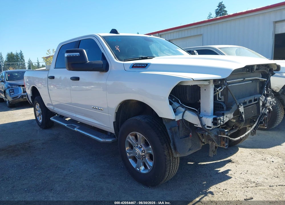 2024 RAM 2500 BIG HORN 4X4 6'4 BOX VIN: 3C6UR5DJ2RG286053