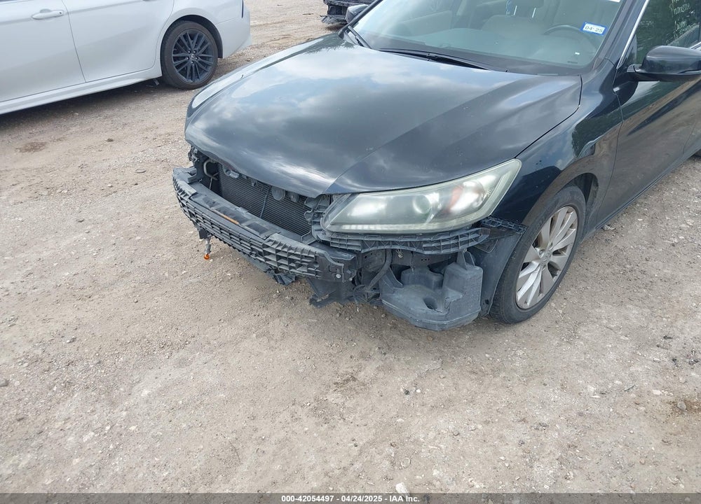 2013 HONDA ACCORD VIN: 1HGCR2F84DA241086