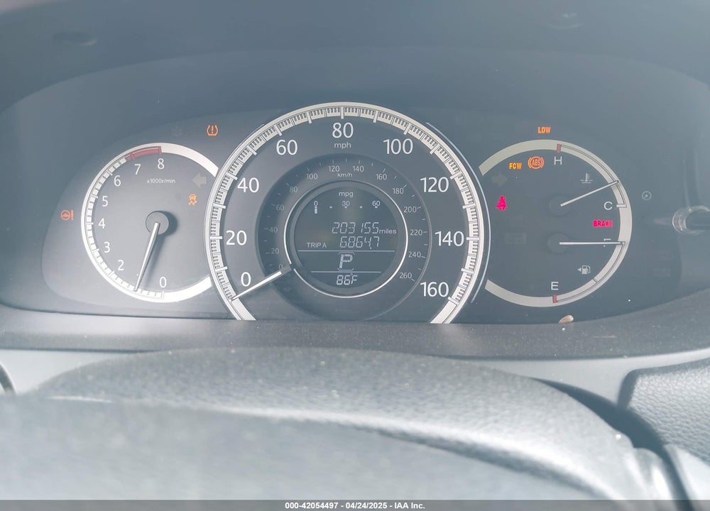 2013 HONDA ACCORD VIN: 1HGCR2F84DA241086