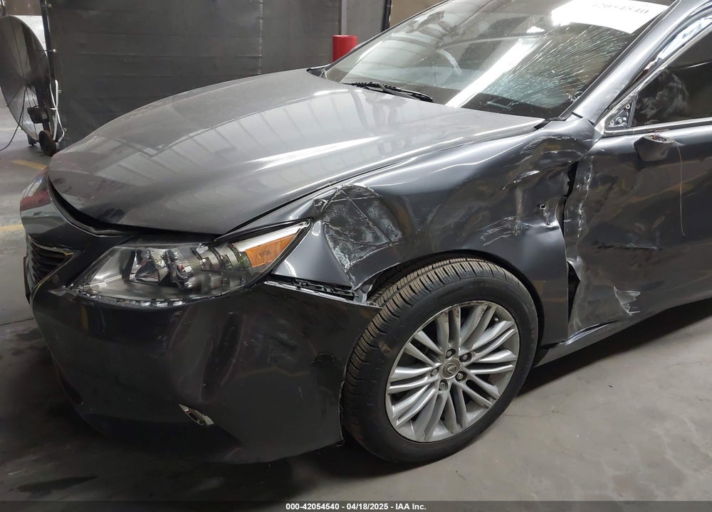 2013 LEXUS ES 350 VIN: JTHBK1GG3D2069804