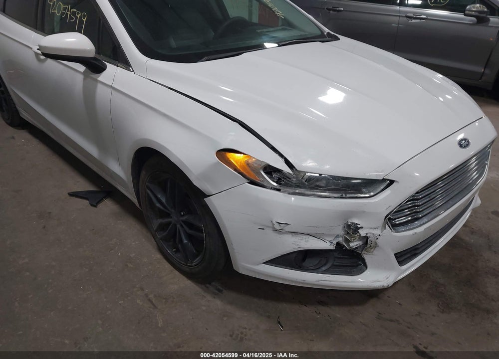 2016 FORD FUSION VIN: 3FA6P0G78GR240101