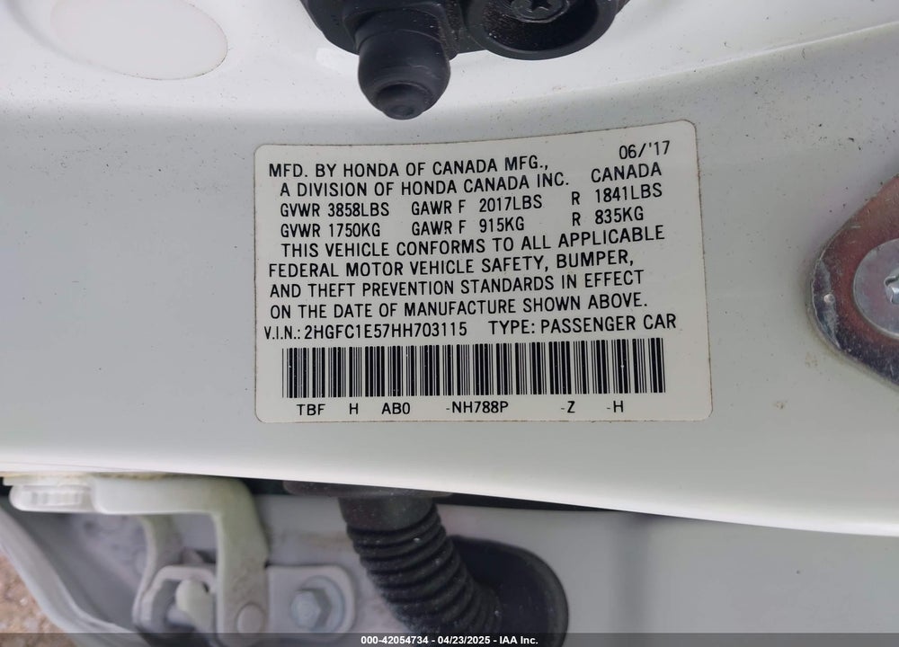 2017 HONDA CIVIC VIN: 2HGFC1E57HH703115