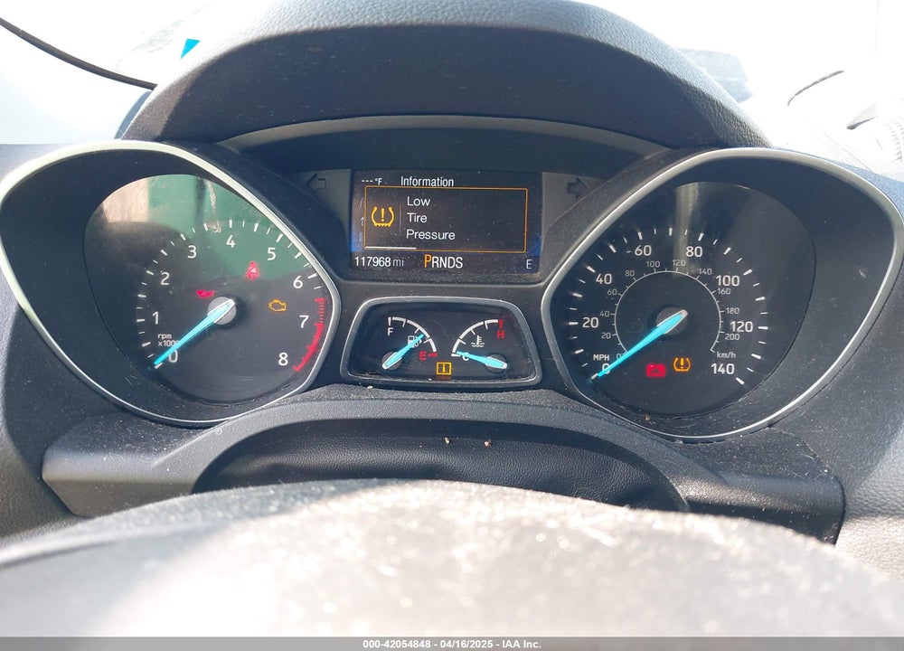 2017 FORD ESCAPE VIN: 1FMCU9J90HUE88353