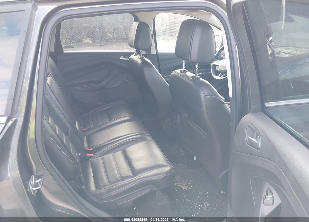 2017 FORD ESCAPE VIN: 1FMCU9J90HUE88353