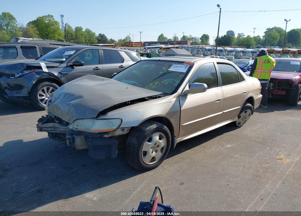 2002 HONDA ACCORD 3.0 EX VIN: 1HGCG16572A033397