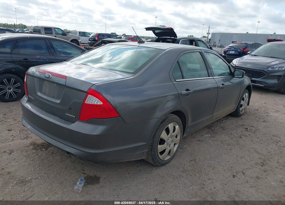 2011 FORD FUSION SE VIN: 3FAHP0HG2BR236139