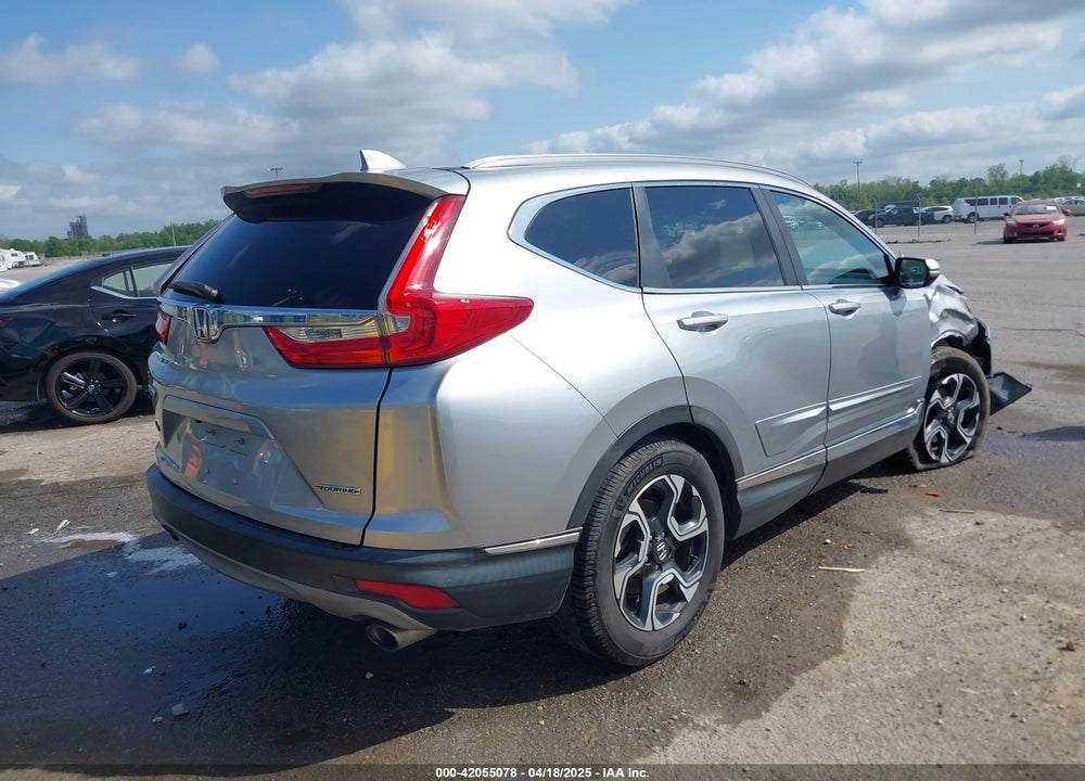 2018 HONDA CR-V VIN: 7FARW1H90JE012526