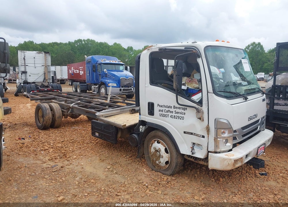 2024 ISUZU NRR VIN: JALE5W167R7301431