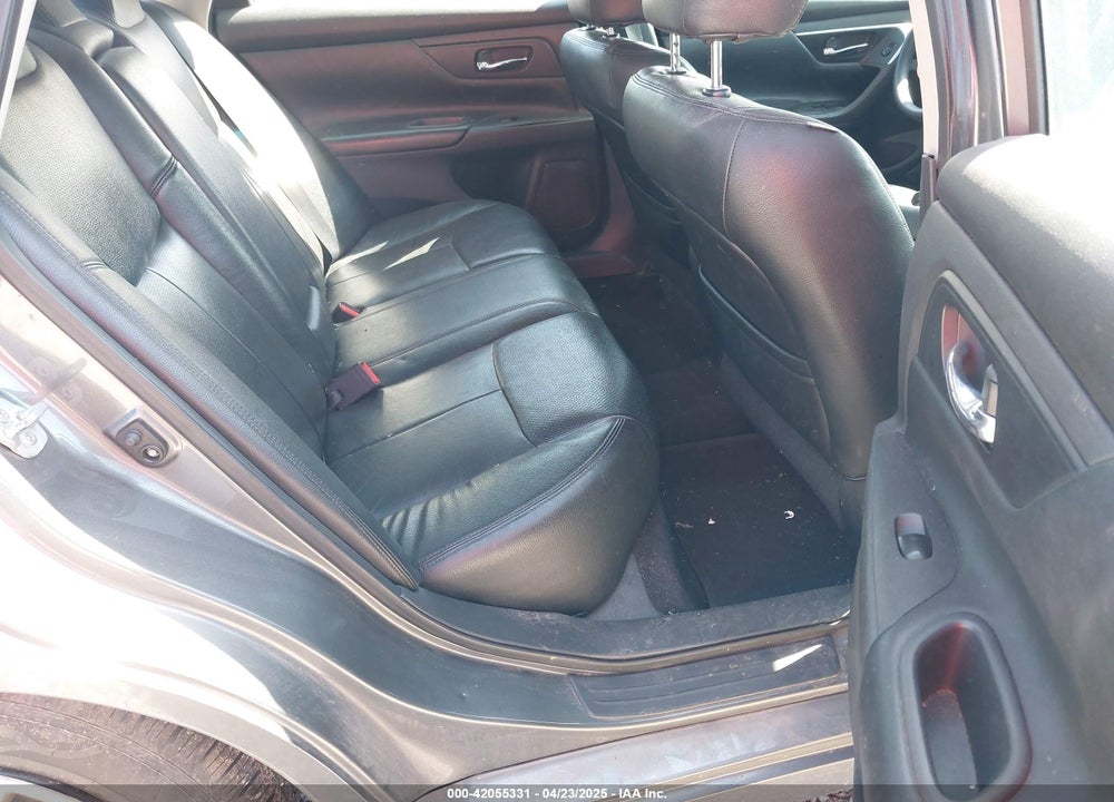 2016 NISSAN ALTIMA VIN: 1N4AL3AP9GN345197