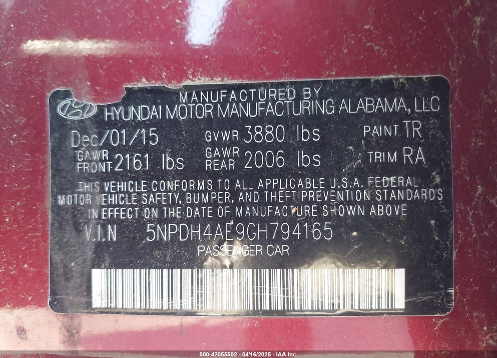 2016 HYUNDAI ELANTRA VIN: 5NPDH4AE9GH794165