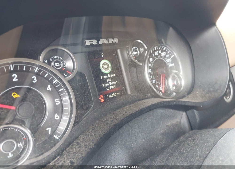 2019 RAM 1500 BIG HORN/LONE STAR 4X4 5'7 BOX VIN: 1C6SRFFT1KN763113