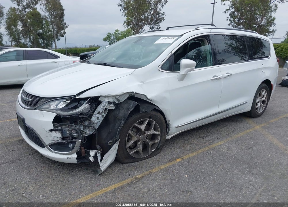 2017 CHRYSLER PACIFICA TOURING L PLUS VIN: 2C4RC1EG8HR570422