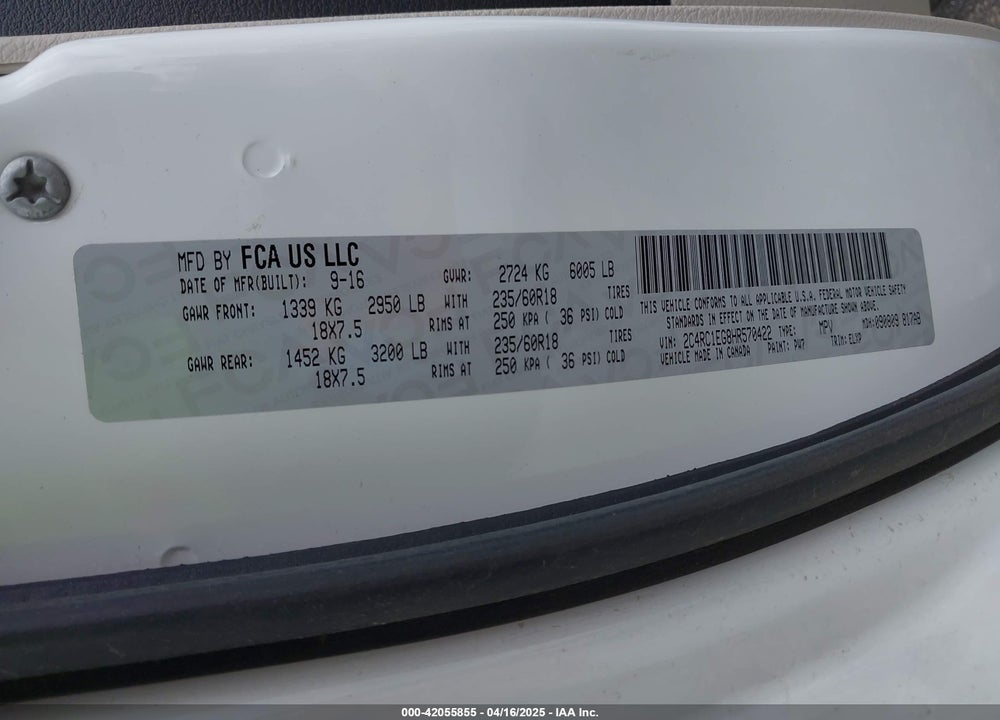 2017 CHRYSLER PACIFICA TOURING L PLUS VIN: 2C4RC1EG8HR570422