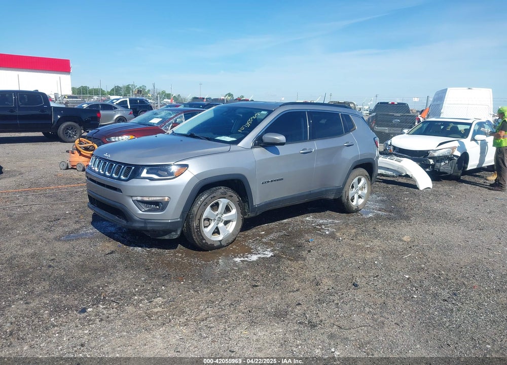 2018 JEEP COMPASS LATITUDE 4X4 VIN: 3C4NJDBB2JT331854