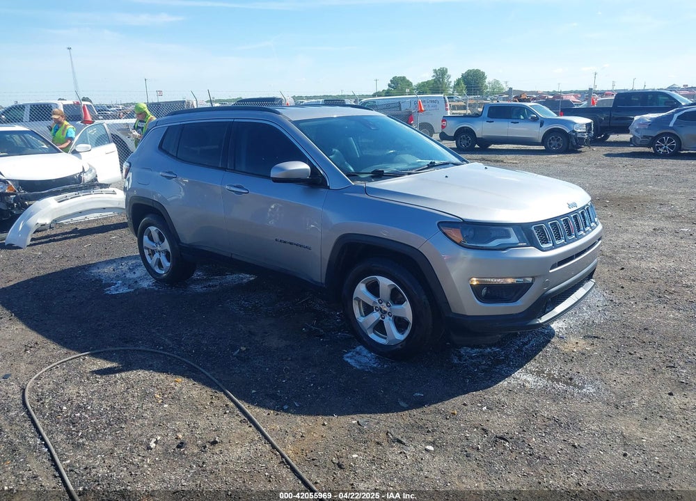 2018 JEEP COMPASS LATITUDE 4X4 VIN: 3C4NJDBB2JT331854