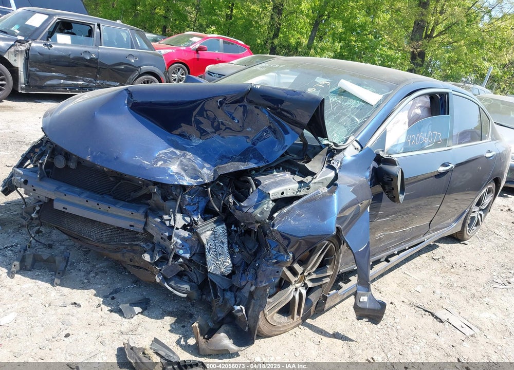 2017 HONDA ACCORD VIN: 1HGCR2F54HA033351