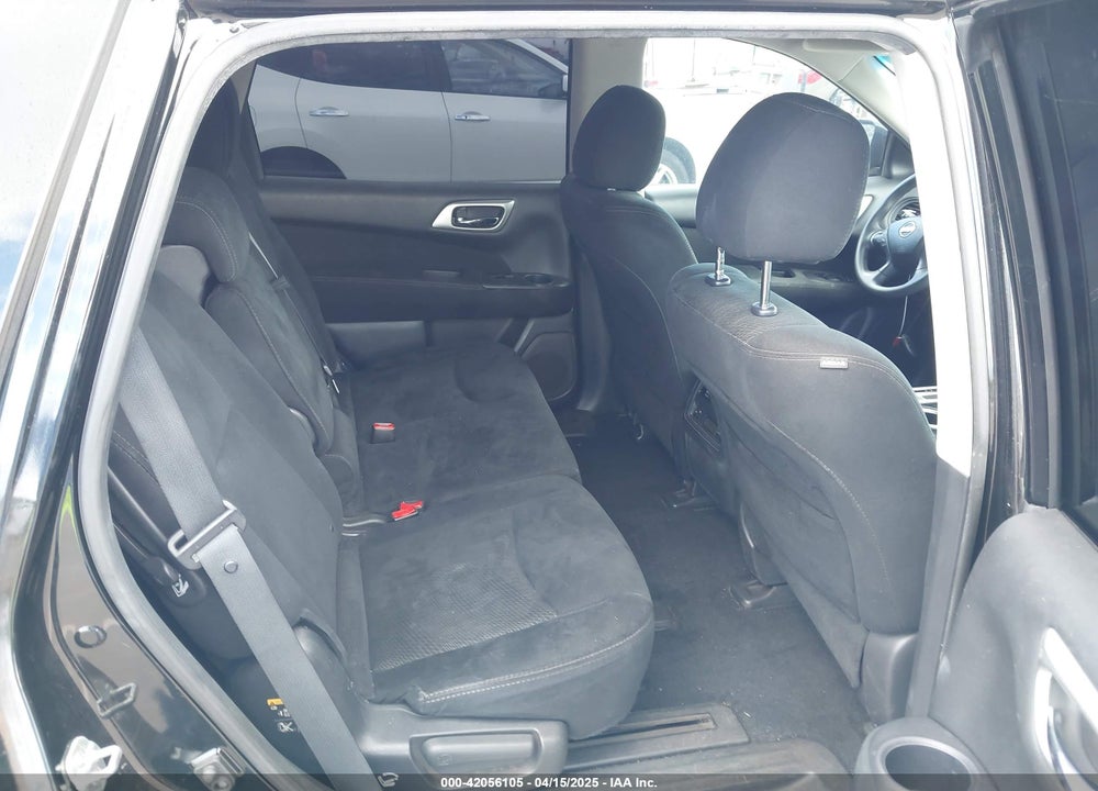 2016 NISSAN PATHFINDER S VIN: 5N1AR2MN4GC614680