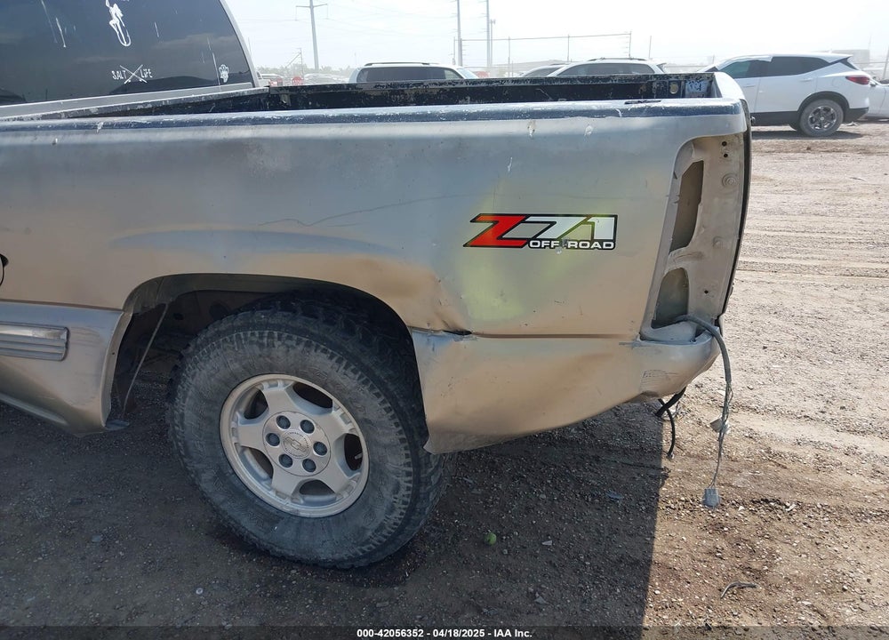 1999 CHEVROLET SILVERADO 1500 LS VIN: 1GCEK19T1XE111351