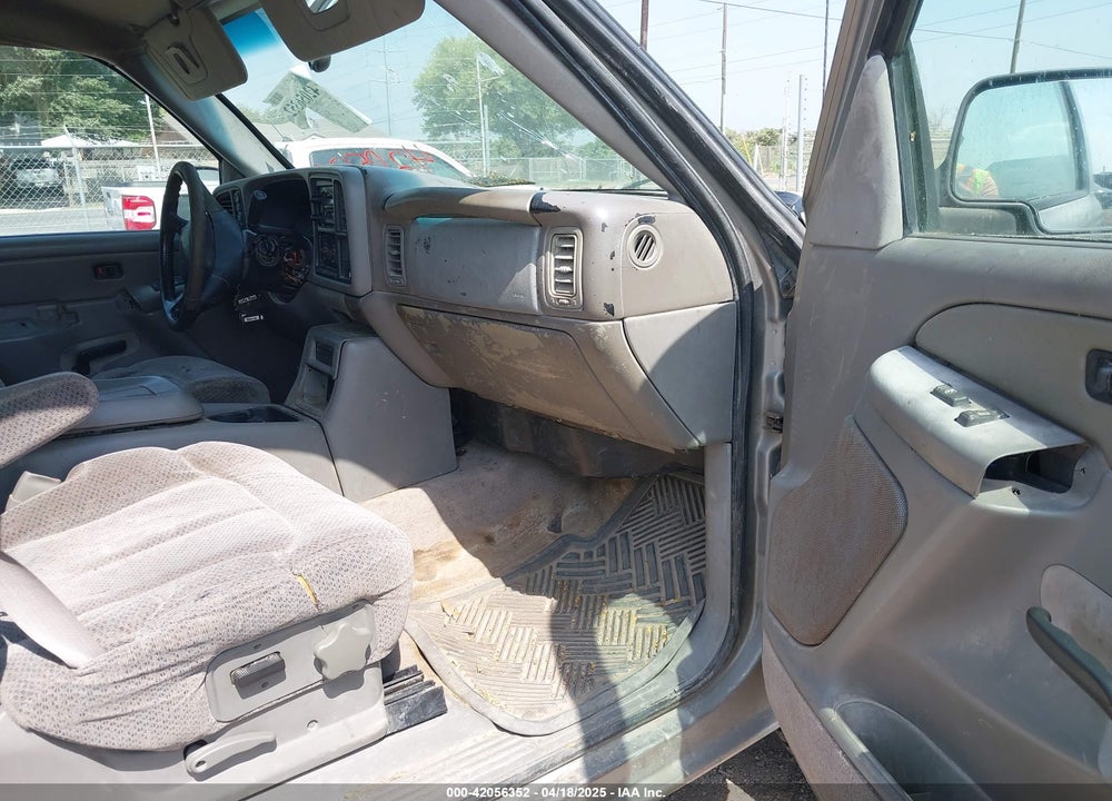 1999 CHEVROLET SILVERADO 1500 LS VIN: 1GCEK19T1XE111351