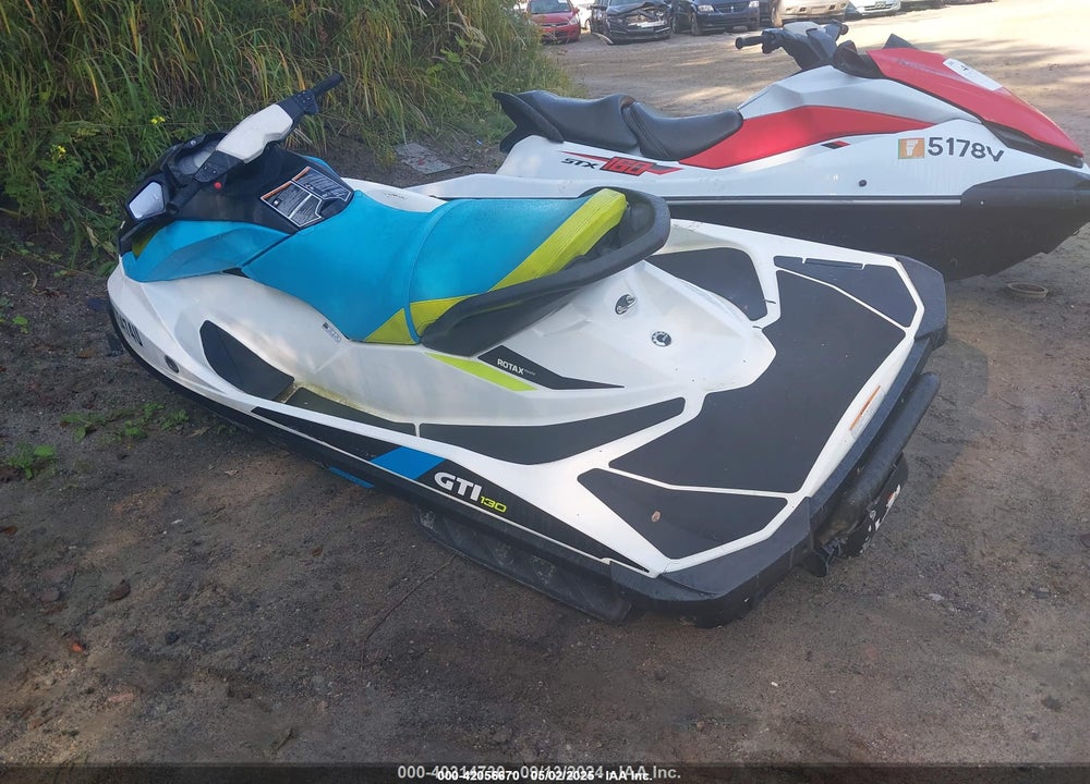 2015 SEA DOO GTI VIN: YDV27945D515