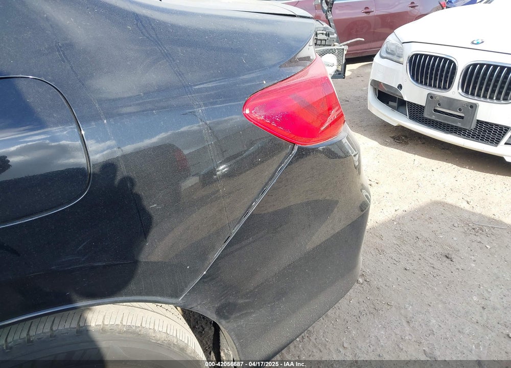 2015 HONDA ACCORD VIN: 1HGCT1B71FA006611