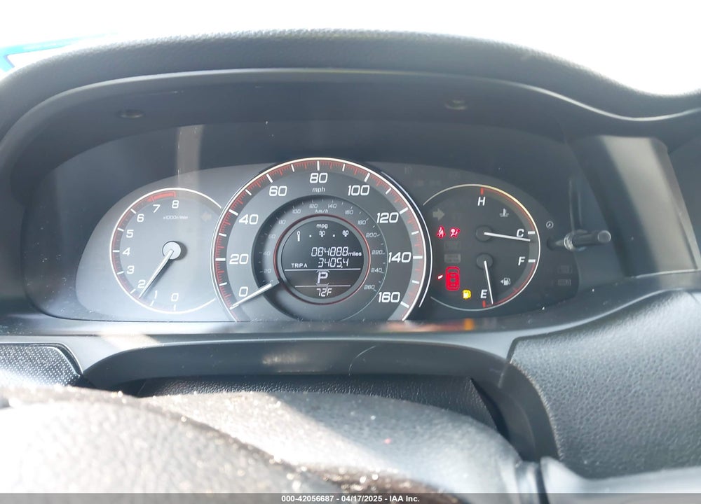 2015 HONDA ACCORD VIN: 1HGCT1B71FA006611